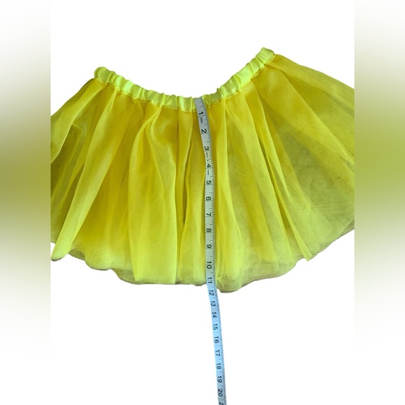 Harry Potter Gryffindor outfit, shirt, tutu & socks, adult small shirt - Picture 7 of 8